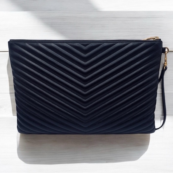 Saint Laurent Matelasse Chevron Zip
Clutch - Large Like New! - Picture 11 of 16